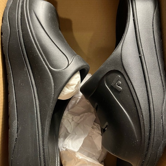 Fitflop RELIEFF Recovery Slides Size 10 - Picture 4 of 5